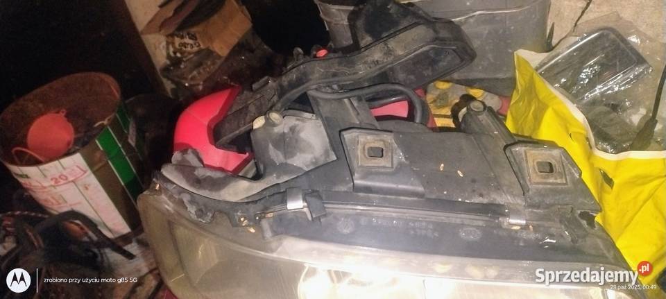 Reflektory lampy przód Audi A6 C5 4b Xenon Lubin