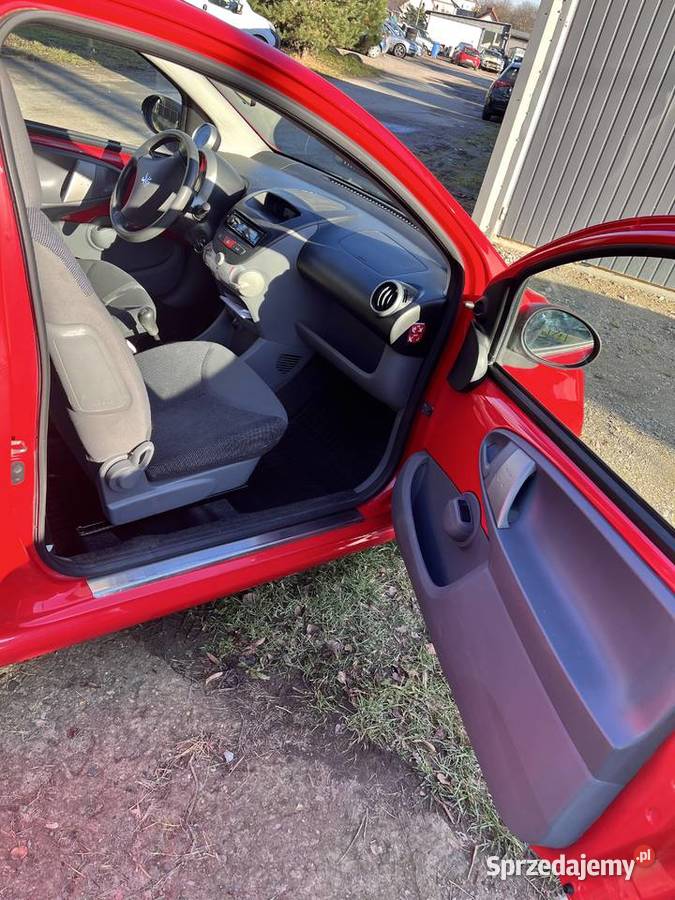 Peugeot 107 Kraków sprzedam stan bez wkładu manualna sprzedam