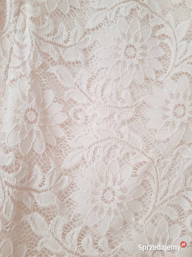 Sukienka z Koronki Spódnice i sukienki