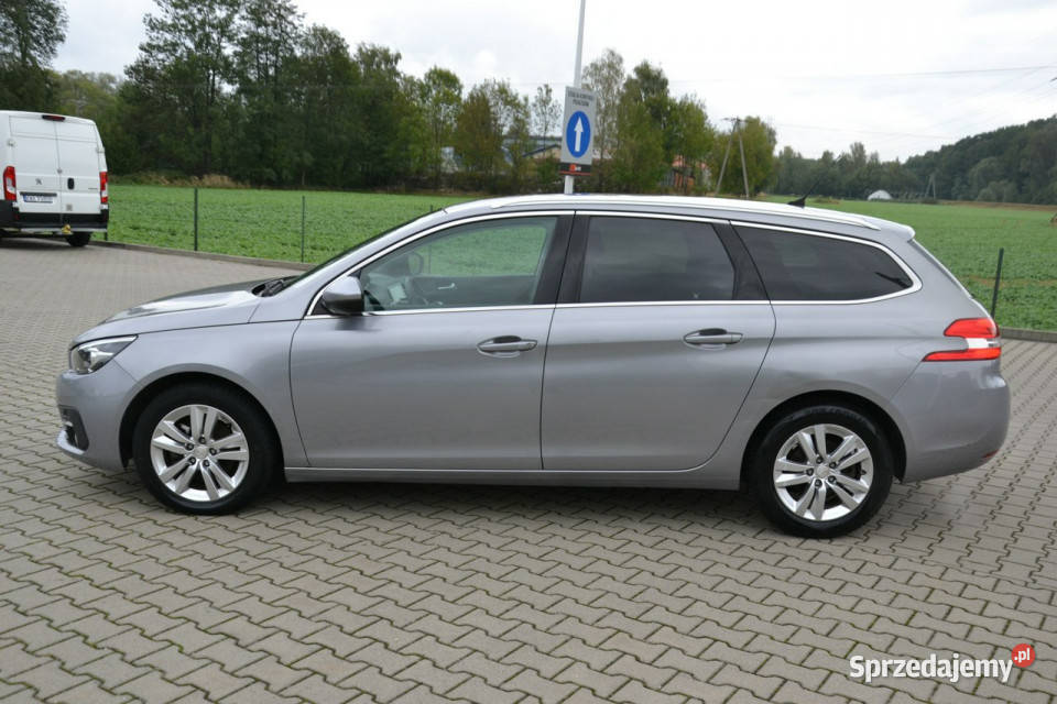 Peugeot 308 SW lifcie15 bluehdi 131 nawigacja Kęty sprzedam