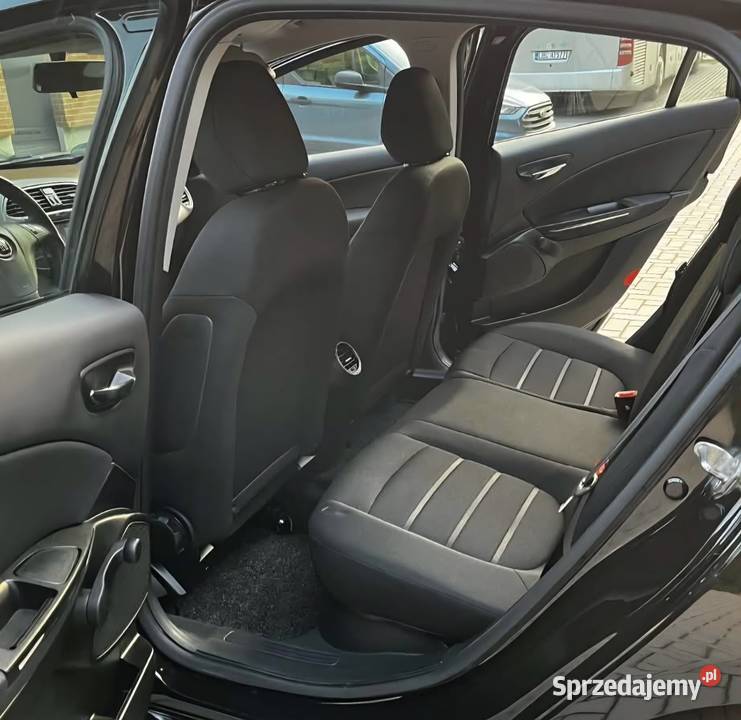 Sprzedam Fiat Bravo 14 benzyna 120 Młodzianowo