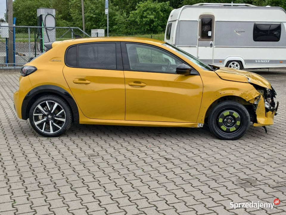 Peugeot 208 gtline 15 bluehdi 100 virtual full 4/5 Kęty