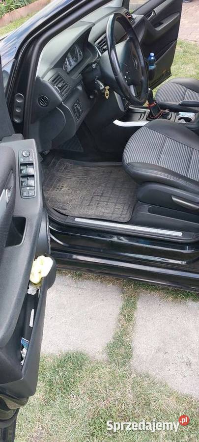 Mercedes B klasa 2007r w stanie bezwypadkowy czarny Izbica Kujawska sprzedam