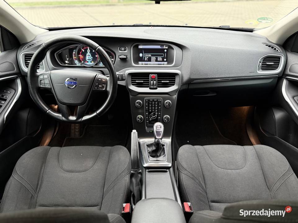 Volvo V40 D3 20 150 6 Łuków