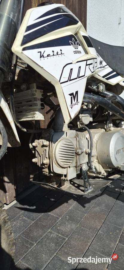 Motocykl mrf 140
