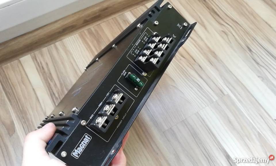 Wzmacniacz Magnat 1160W 4 kanały Tułowice