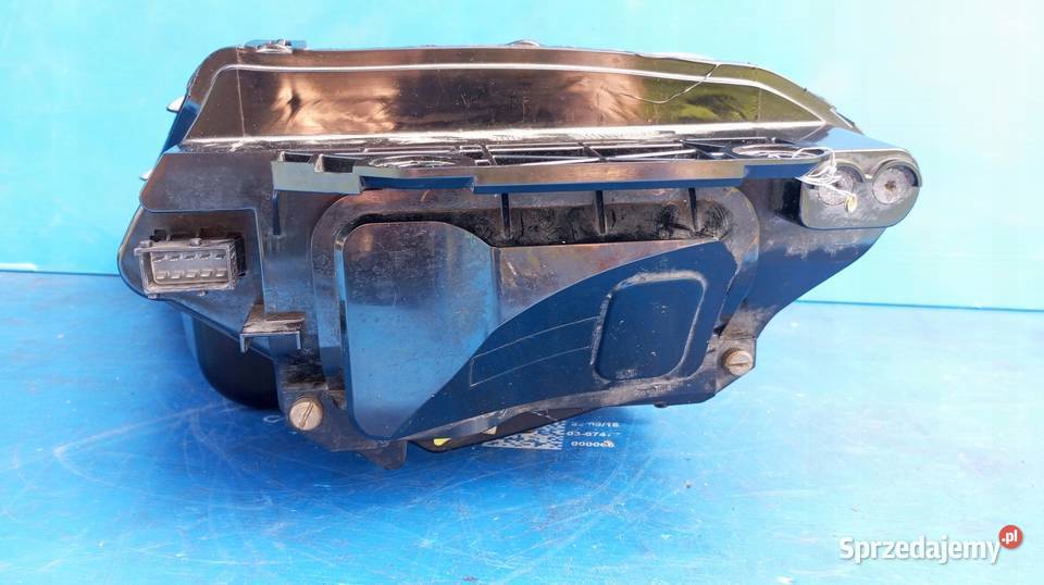 LAMPA PRAWY PRZÓD EU XENON ASTON MARTIN VANTAGE osobowe wielkopolskie Nowy Tomyśl sprzedam