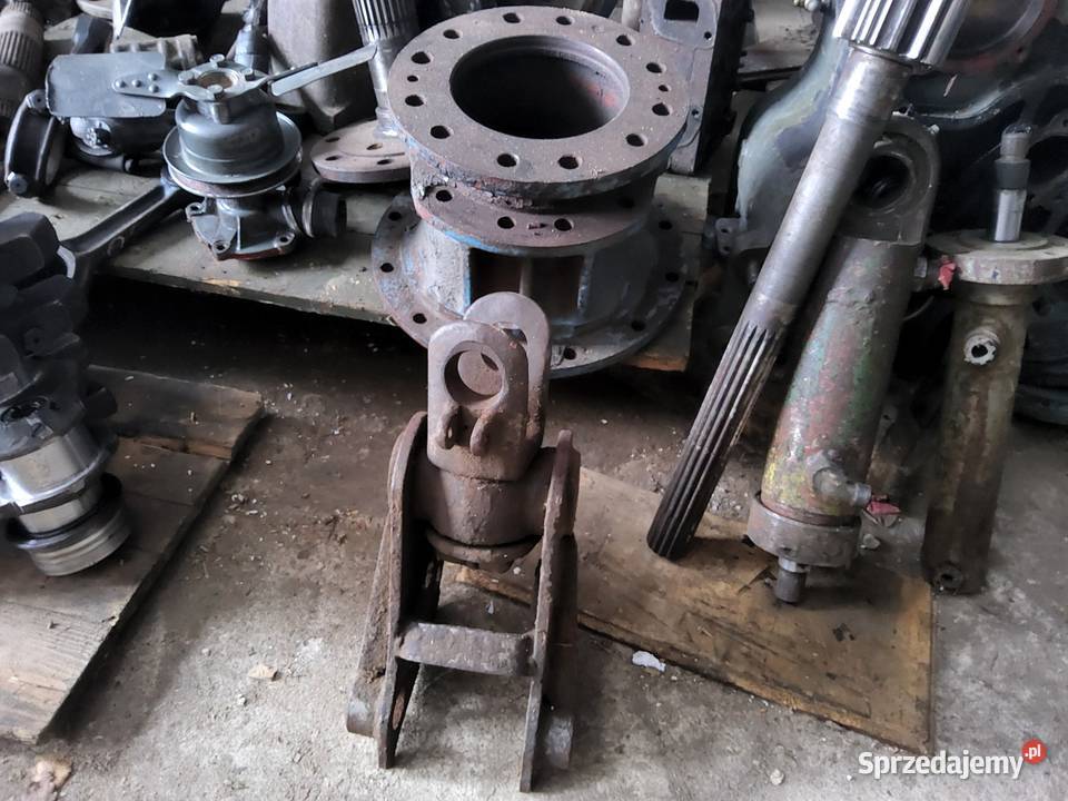 Filtr oleju do Ursusa C 325 używany Parczew