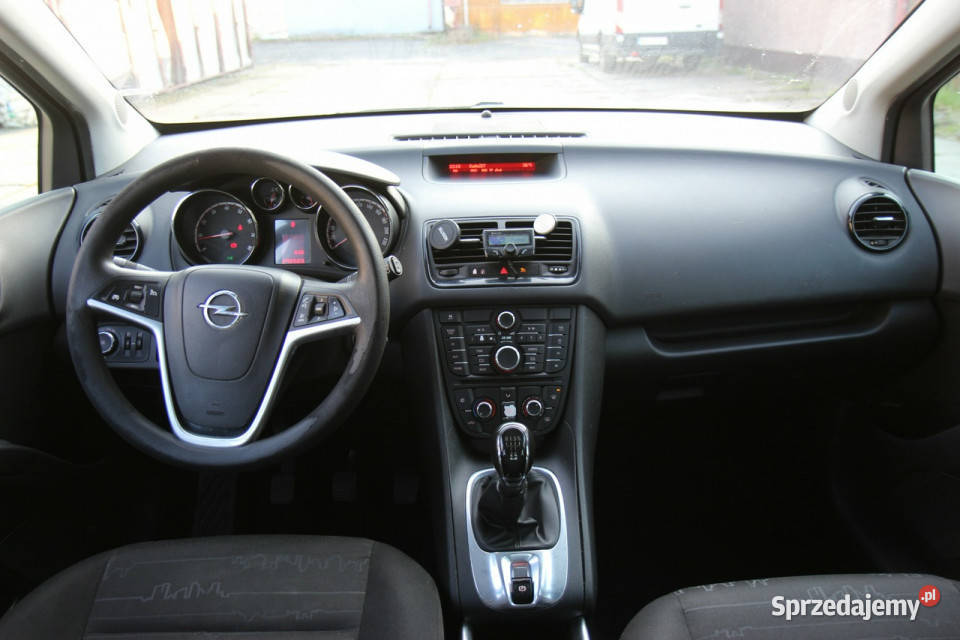 Opel Meriva 2011r 14 Turbo benzyna 5 DRZWI wielofunkcyjna kierownica Meriva Nysa