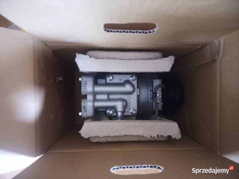 Kompresor klimatyzacji Land Rover BTR4717 terenowe Gdańsk