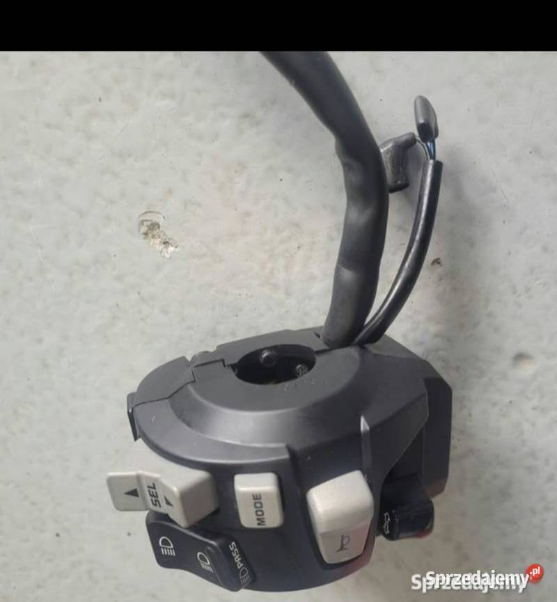HONDA CB 1000 R SC80 2020 OEM PRZEŁĄCZNIK LEWY sprzedam