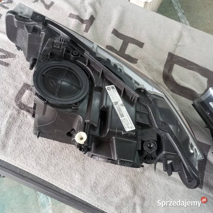 Reflektor lampa BMW E30 F31 USA zwykła przedlift osobowe Lampy przednie Złotoryja sprzedam