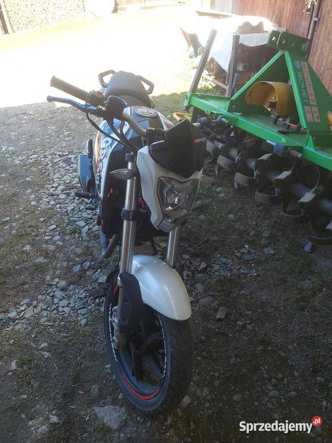 Motocykl Naked KSR Kat B 2017 29000km