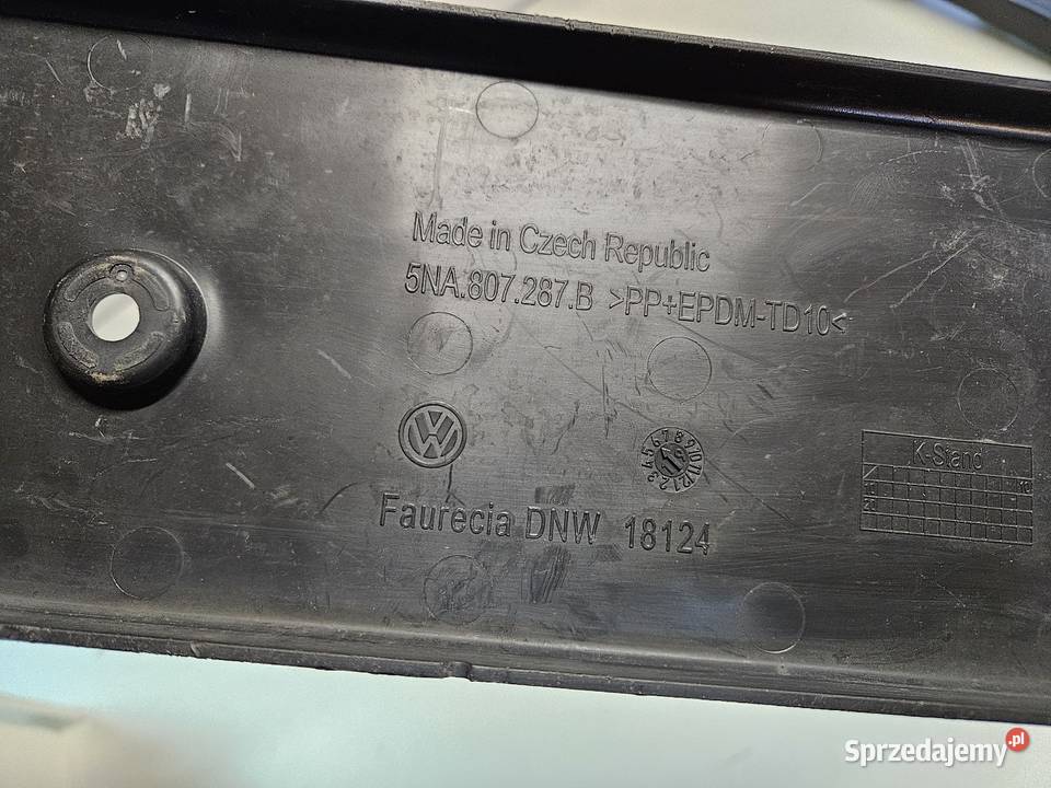 VW TIGUAN II 5NA RAMKA PODSTAWA TABLICY sprzedam