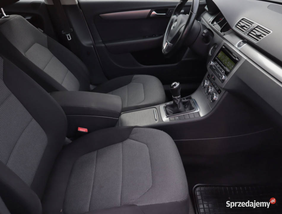 VW Passat 14 TSI elektrycznie ustawiane fotele Passat Lublin