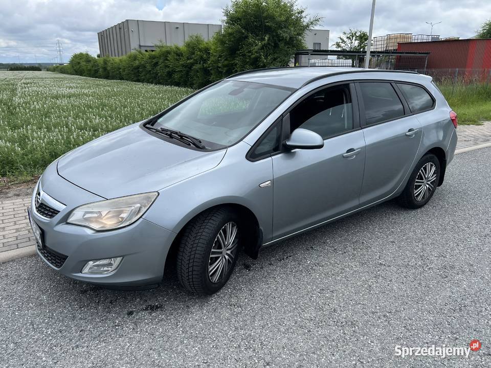 Sprzedam samochód Marki Opel Astra J Rogów Opolski