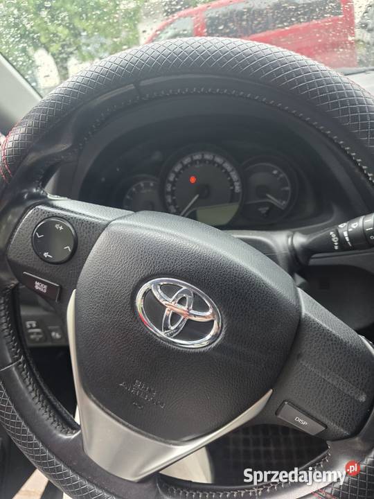 Toyota Auris 14 D4D 2013 20 000 PLN 303 000 90KM Auris warmińsko-mazurskie