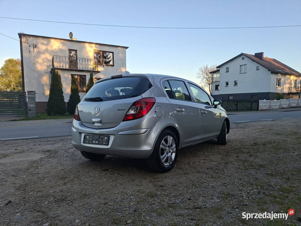 Opel corsa 13 dieselsprowadzony Sikorzyno sprzedam