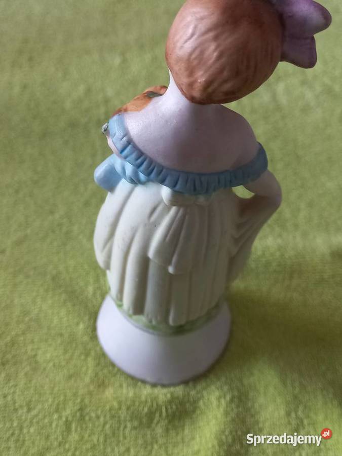 Figurka kobieta porcelana biskwitowa Toruń