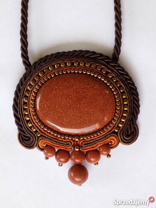 NASZYJNIK Z PIASKIEM PUSTYNI SUTASZ