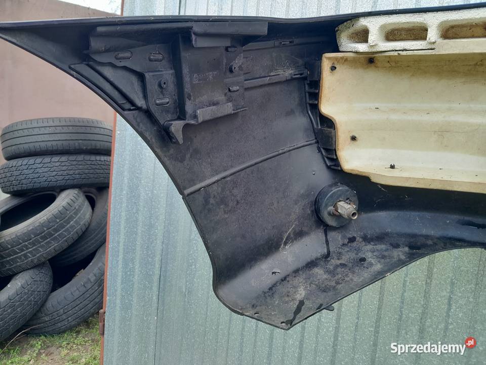 BMW E36 compact Zderzak tylny Karoseria