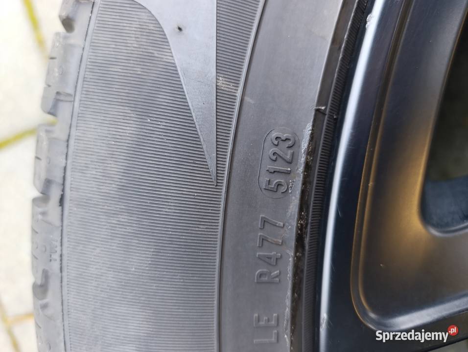 Opony felgi RAM 1500 R22 oryginalne MOPAR Czarny Las sprzedam