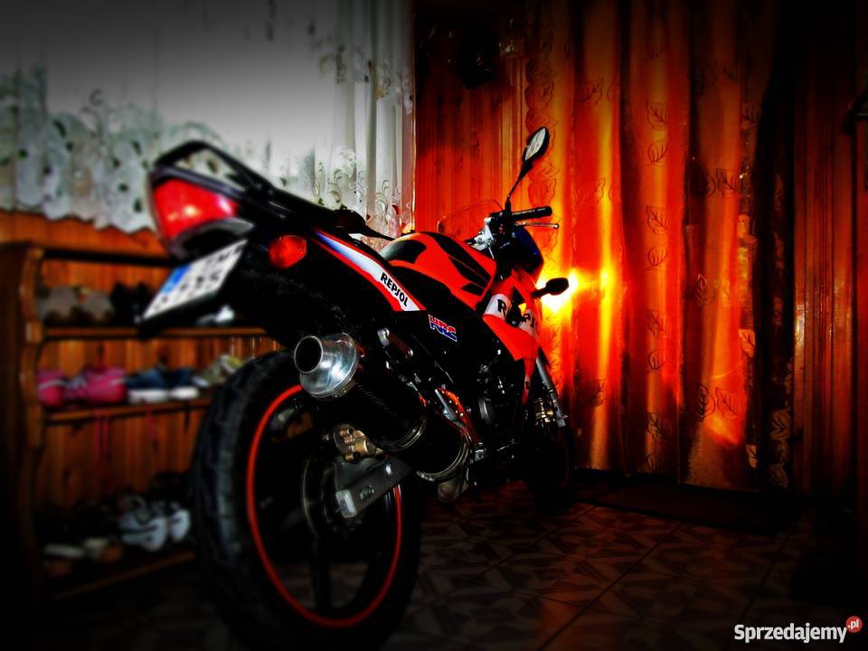 Honda CBR 125 R REPSOL 2007R Sportowy Rok produkcji 2007