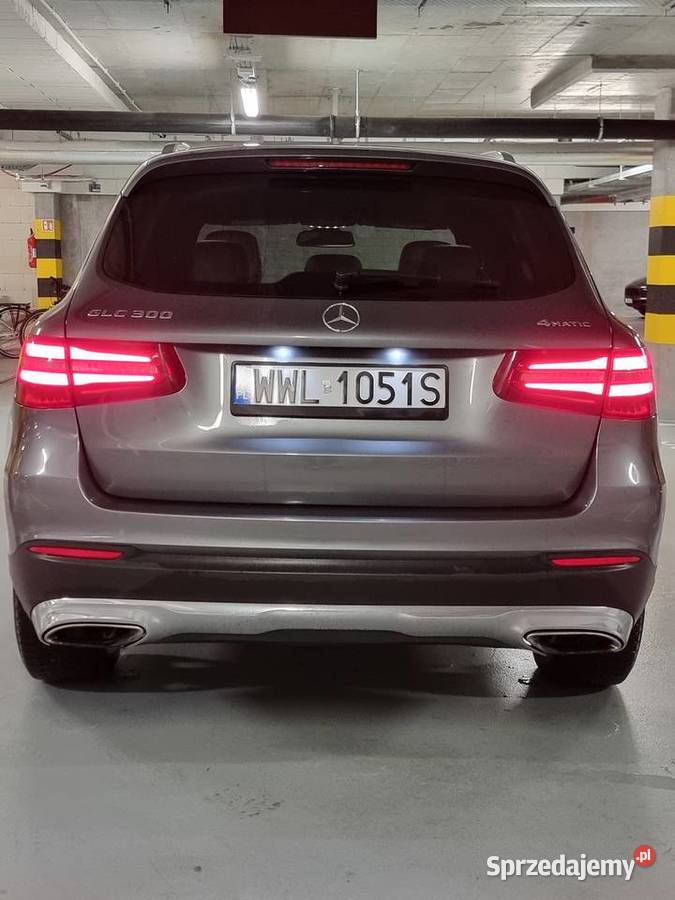 MercedesBenz GLC 20 GLC300 4MATIC 2019 Białystok