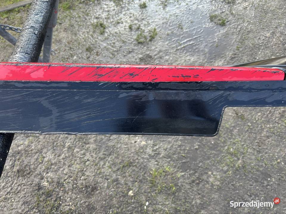 Uszkodzony prog plastikowy Kia Ceed gt3 2018r Ropczyce