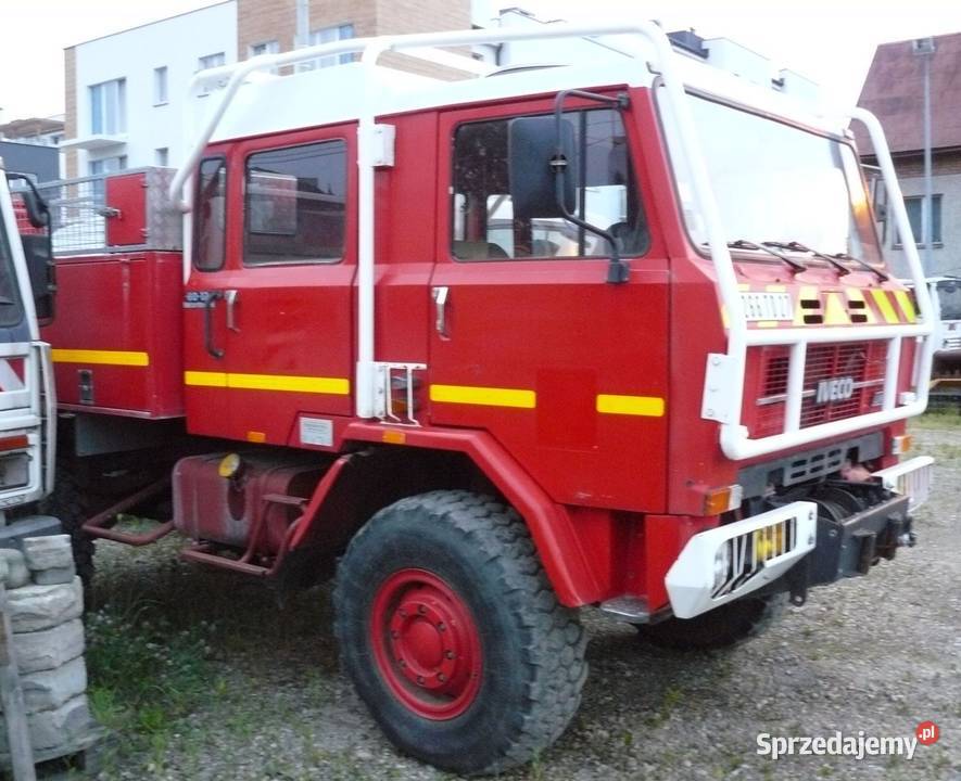 Terenowy Wóz Strażacki IVECO UNIC 8017 4x4 2500 Kraków