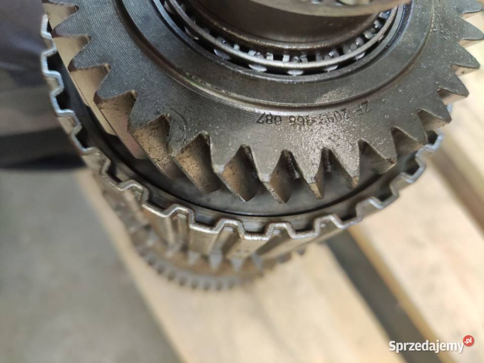 Kosz sprzęgła ZF 2093368087 Powershift Deutz Wilkowo sprzedam