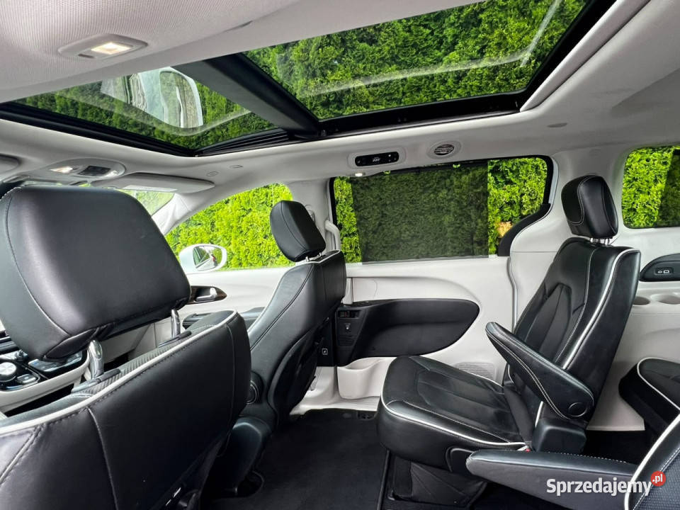 Chrysler Pacifica LIMITED Panorama HarmanKardon biały