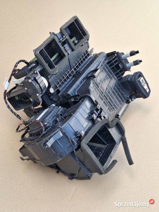 SCANIA R S NAGRZEWNICA OBUDOWA CHŁODNICZKA Bieleń