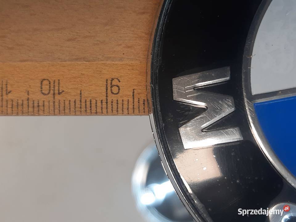 Znaczek emblemant logo BMW 2 średnice Nowy łódzkie Ksawerów