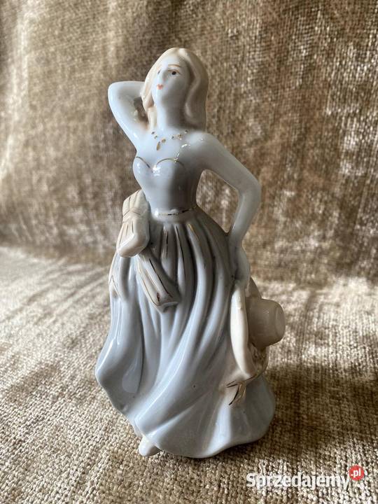 Porcelanowa figurka eleganckiej damy z mazowieckie sprzedam