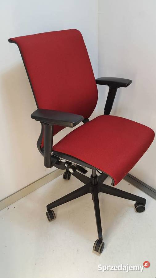 Fotel biurowy obrotowy Steelcase Think czerwony