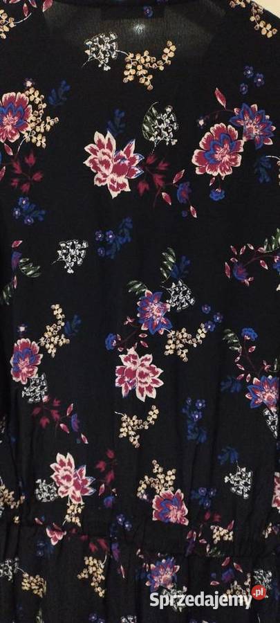 Kombinezon damski w kwiatki Promod Garsonki i kostiumy Lublin