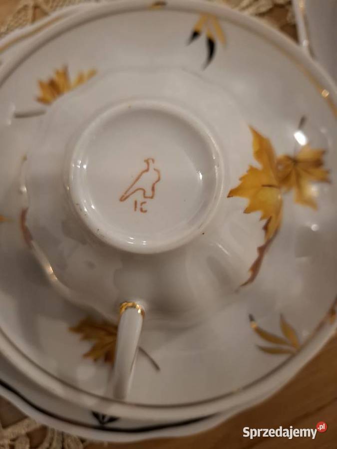 Porcelanowy serwis Klonowy Liść sprzedam