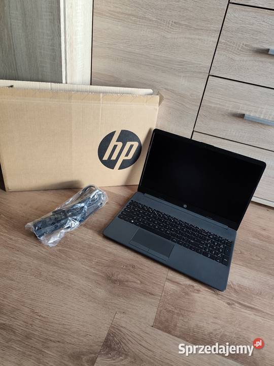 Laptop Notebook HP 255 G8 model RTL8821CE 4128Gb 4GB Starachowice