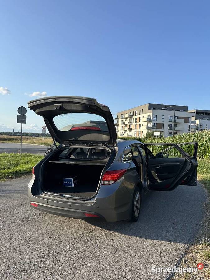 Hyundai i40 Kombi 17 CRDi 115 Comfort Polski i40 Gliwice sprzedam