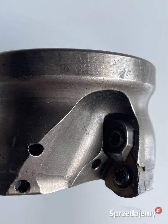 Głowica MITSUBISHI AJX 14080A04R z chłodzeniem Czarnożyły