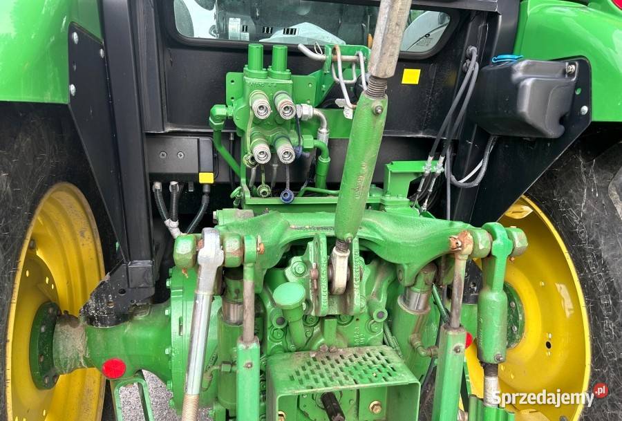 Ciągnik John Deere 5080 M z ładowarką Ciągniki Biała