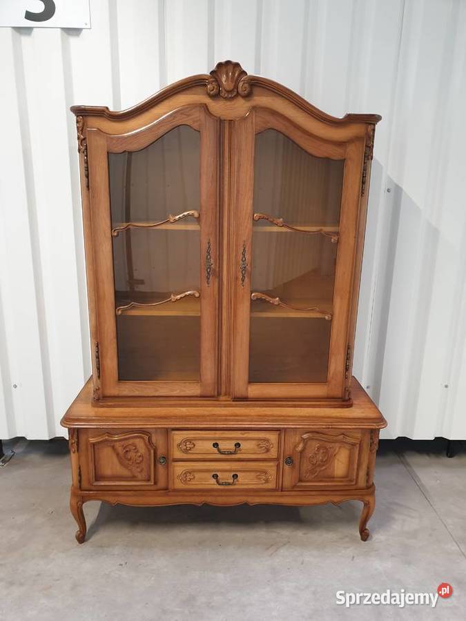 Piękna witryna w stylu ludwikowskim z Francji mazowieckie Warszawa