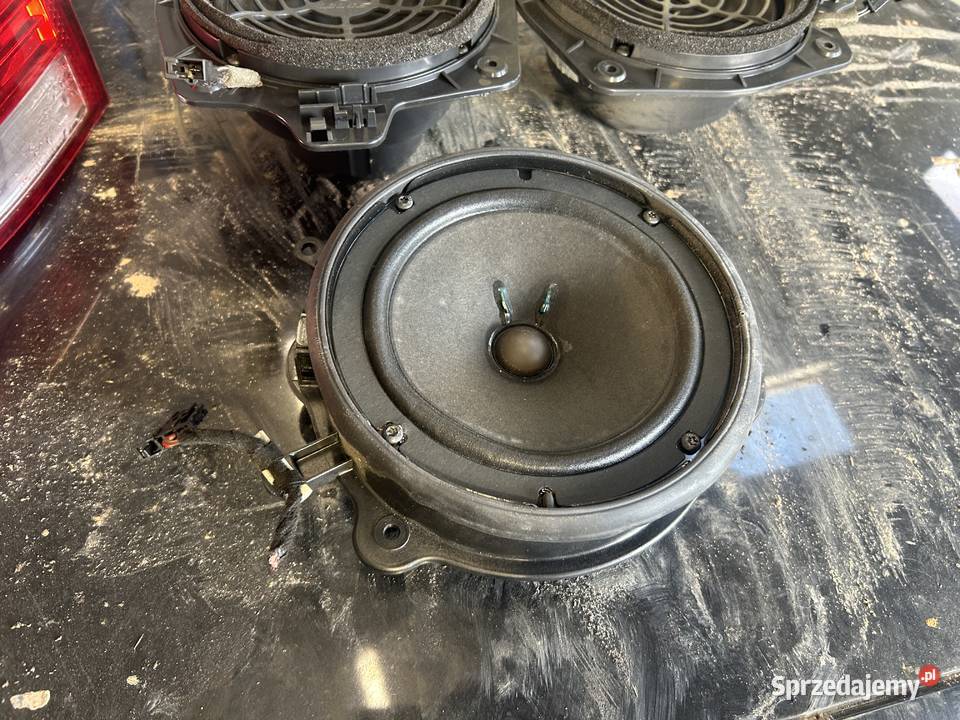 Zestaw głośników Bose Audi A3 8P 3d subwoofer Sprzęt audio fabryczny Bodzentyn