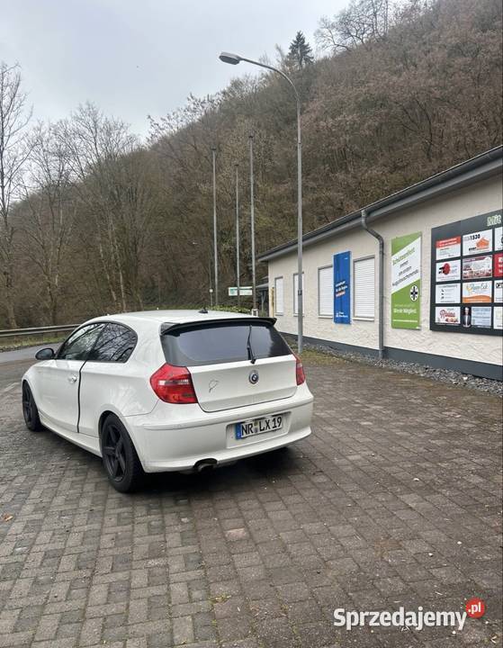 BMW E81