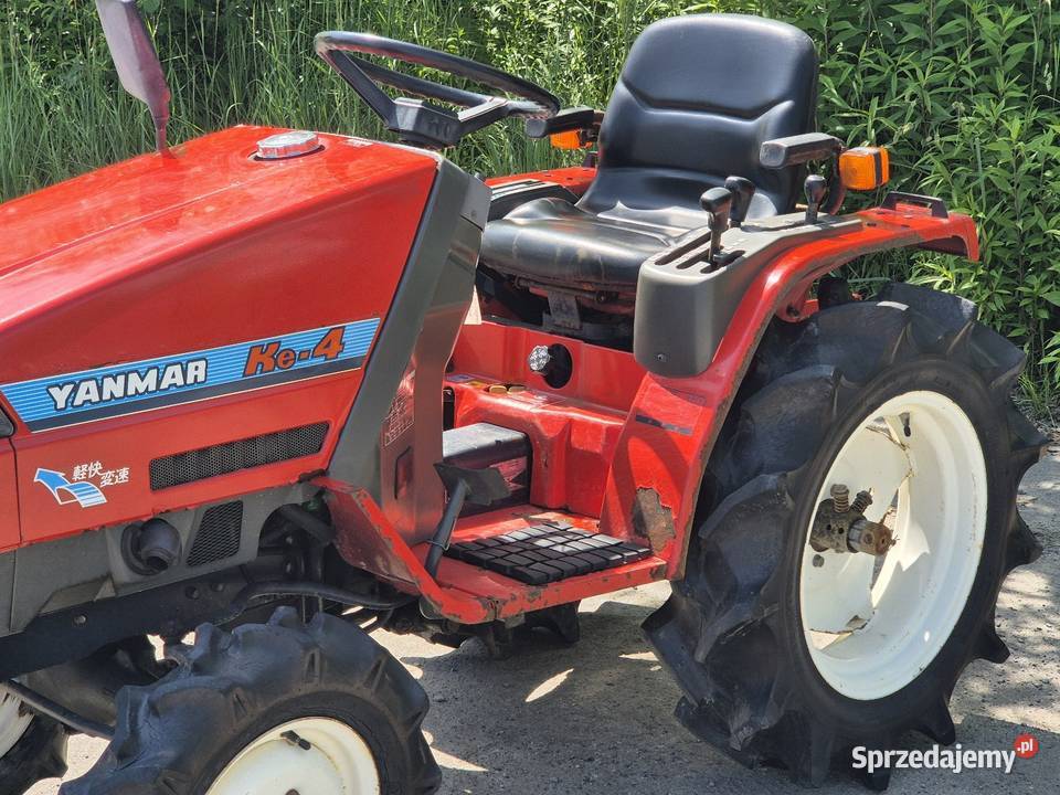 Traktorek traktor YANMAR KE4D 14 44 Małuszyn