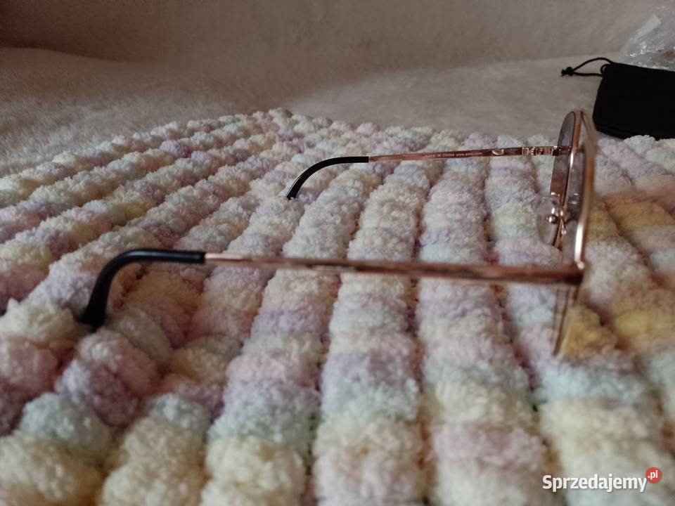 ASOS Duże złote okulary przeciwsłoneczne pilotki
