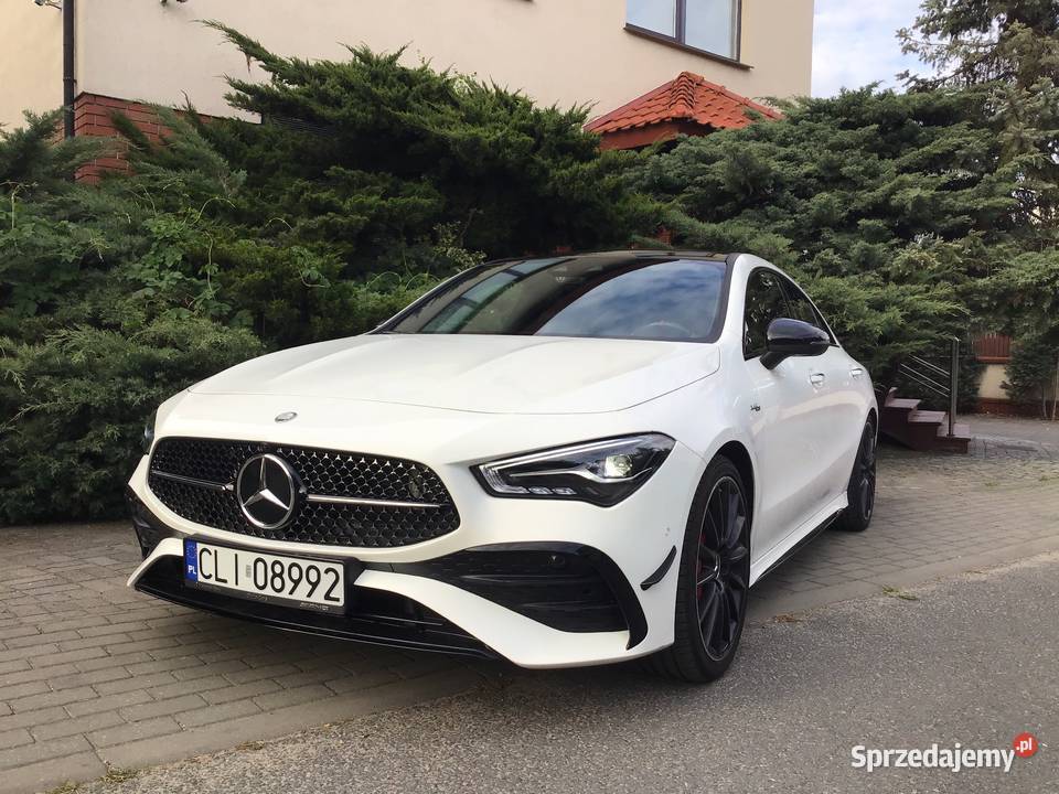 MercedesBenz CLA 35 AMG Panorama Distronic HEAD
