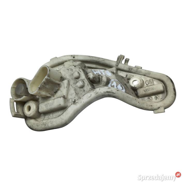 WKŁAD TYLNEJ LAMPY Opel Astra J HTB tylniej lubelskie Chełm sprzedam