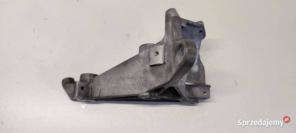 MERCEDES VITO W447 ŁAPA SILNIKA A6541400240 osobowe sprzedam